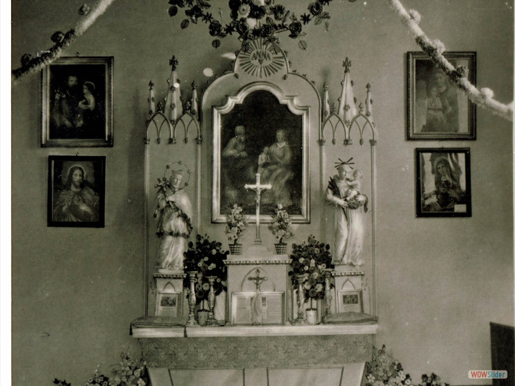 Anna Kapelle.Altar